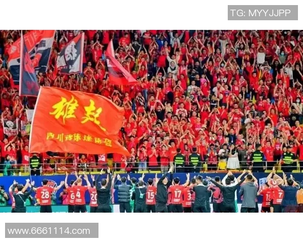 成都足球队崛起之路探寻他们背后的拼搏与梦想 成都足球队崛起之路探寻他们背后的拼搏与梦想