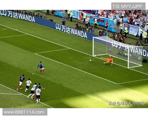 广州足球队精英赛精彩配合分析与战术解读