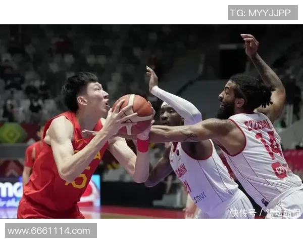 武汉排球队近期状态引发热议球迷对表现和战术产生分歧 武汉排球队近期状态引发热议球迷对表现和战术产生分歧